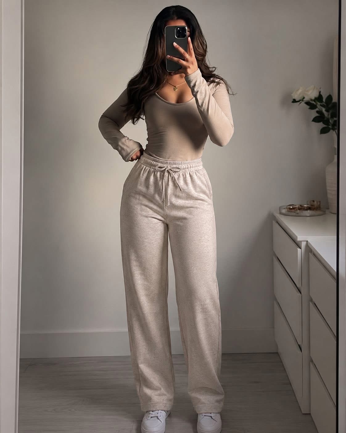 209 Beige