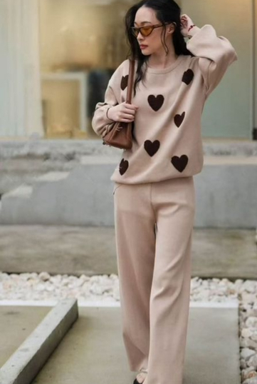 30 Beige