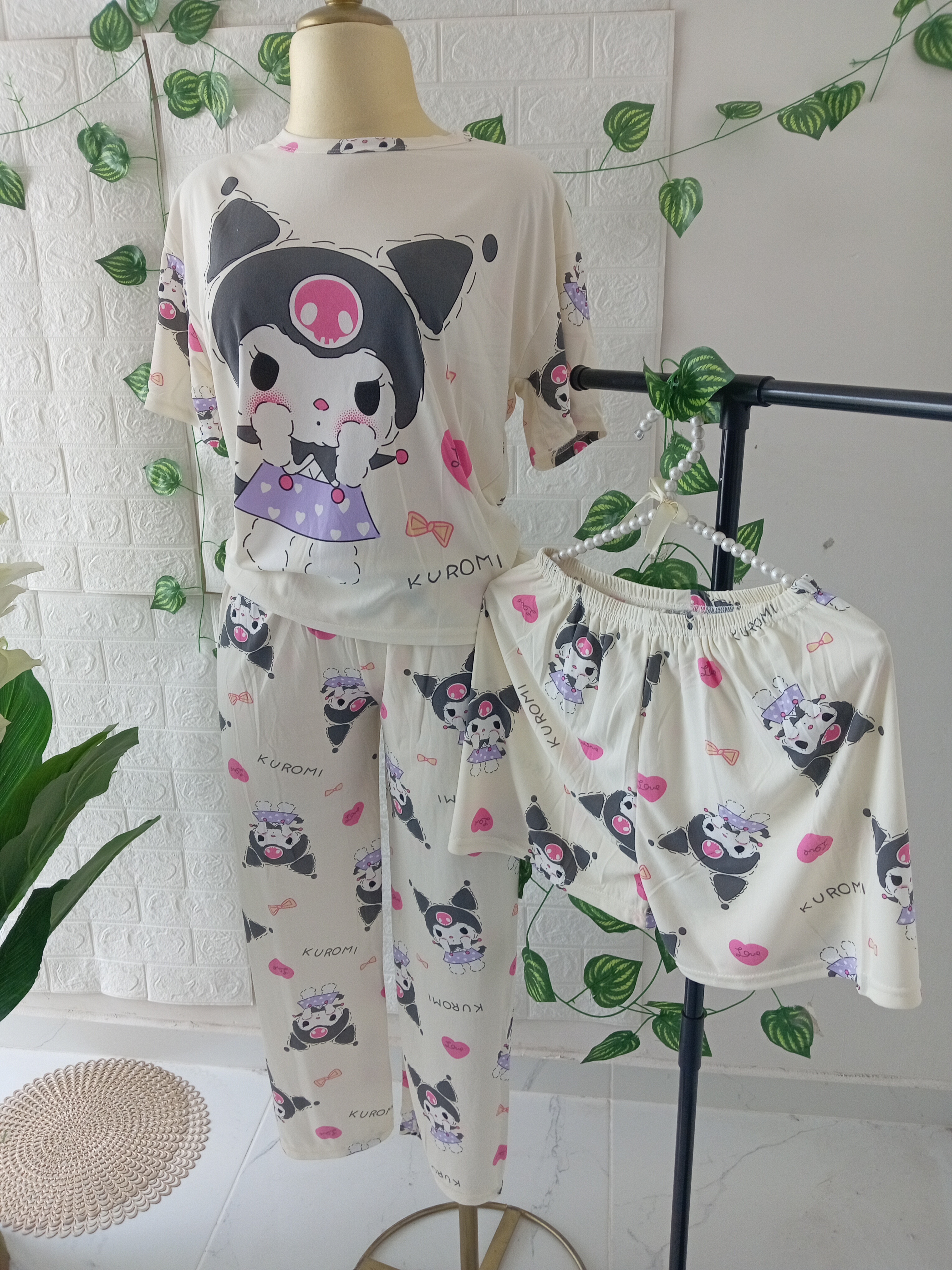 796 Kuromi sonrojada