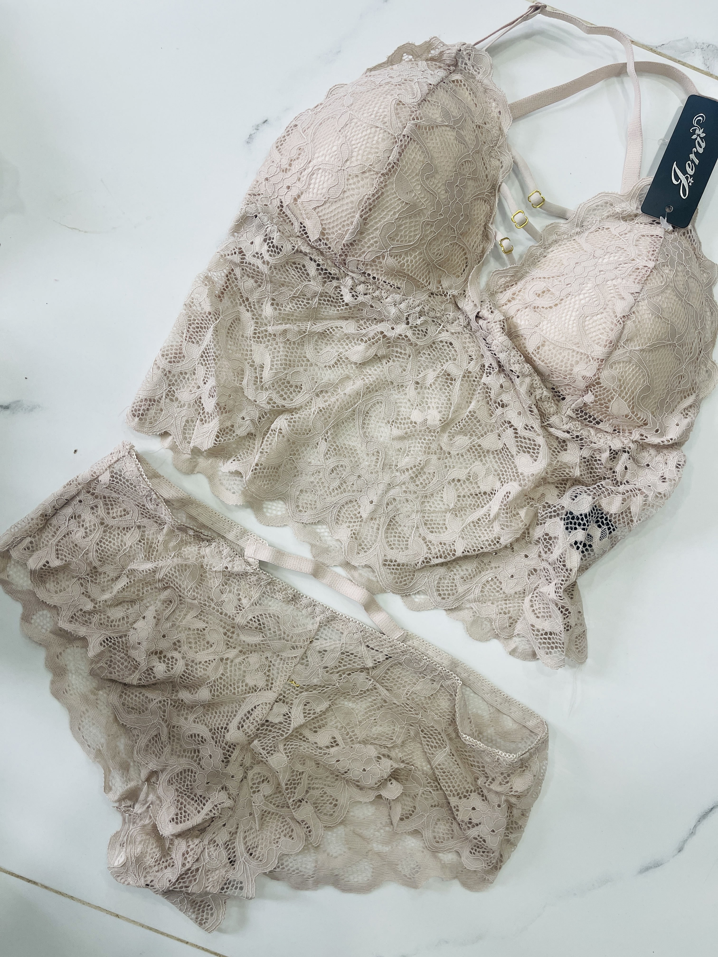 871 Beige