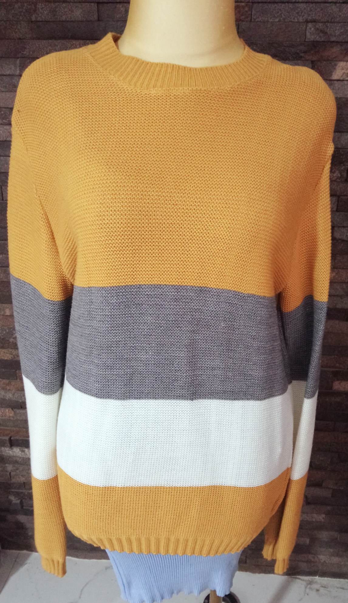 970 Mostaza-blanco-gris